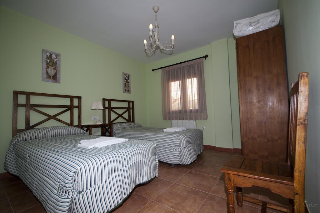Alojamientos Rurales La Fuente Villalba de la Sierra Δωμάτιο φωτογραφία